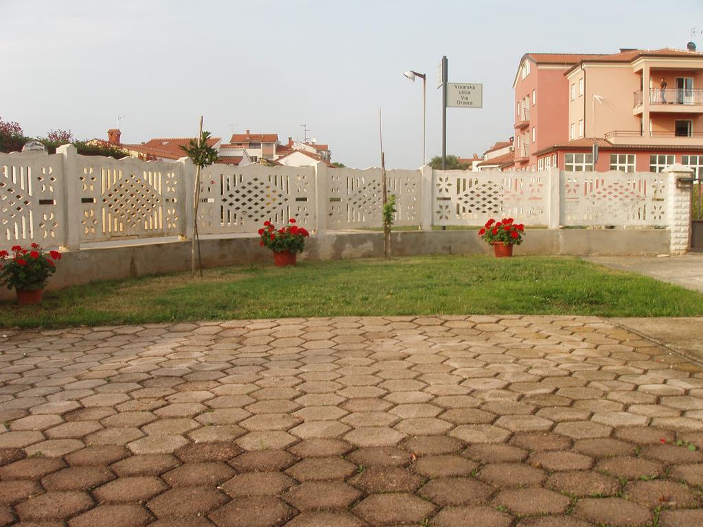 Apartments Porec Istria By Nina Exterior photo